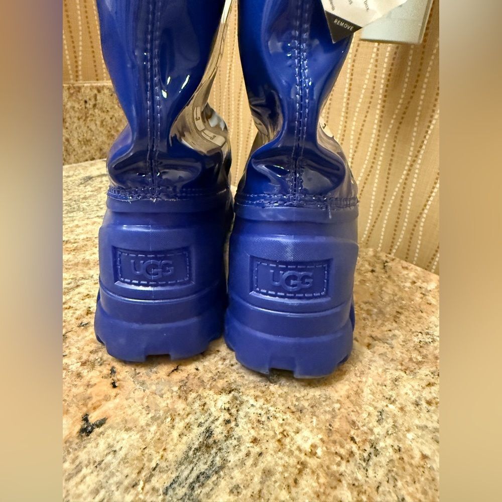 NWT UGG Classic Brellah Mini Boot Regal Blue Women's - Picture 5 of 14